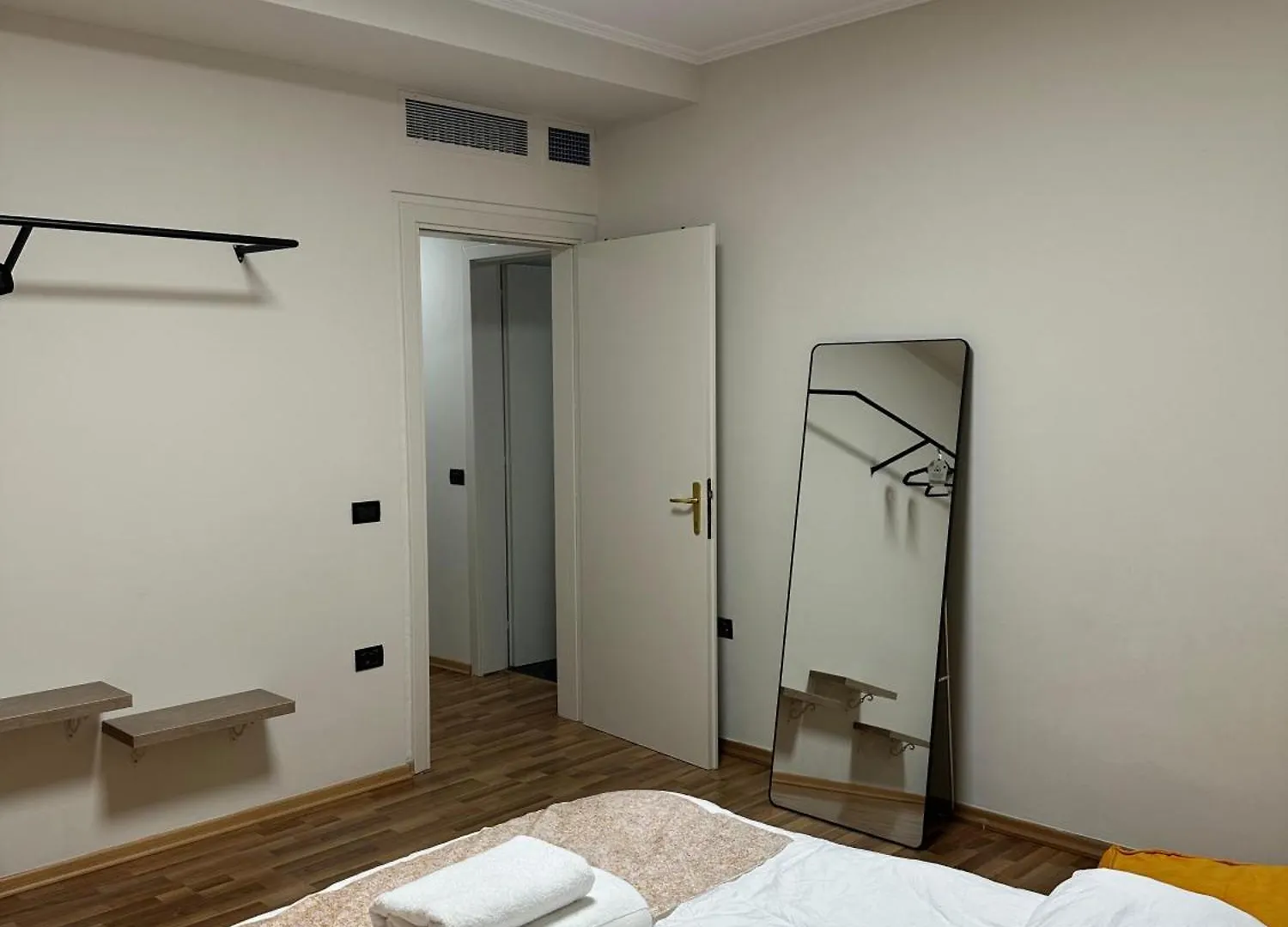 Nunu'S Apartment 티라나 알바니아